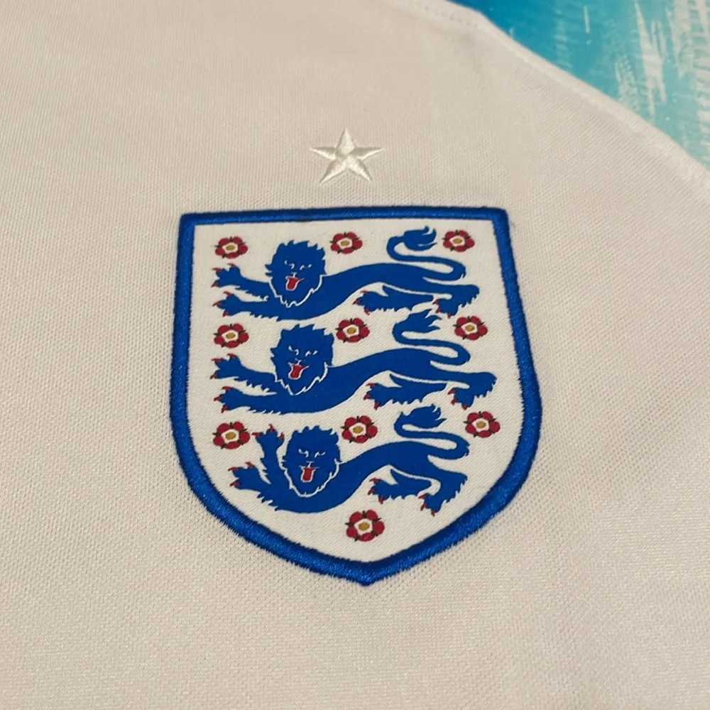 Women England National Team Nike 2022/23 Home Breathe Stadium Jersey size L NWT - Picture 2 of 6